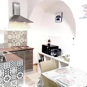 Casa vacanze Ortensia C House, Catania